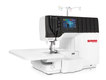 BERNINA L 890